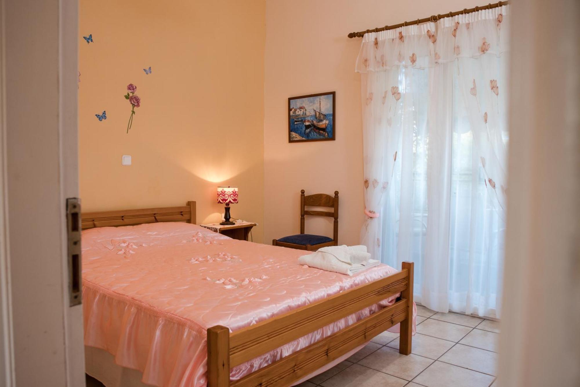 Anna Maria Apartments Спартия Екстериор снимка